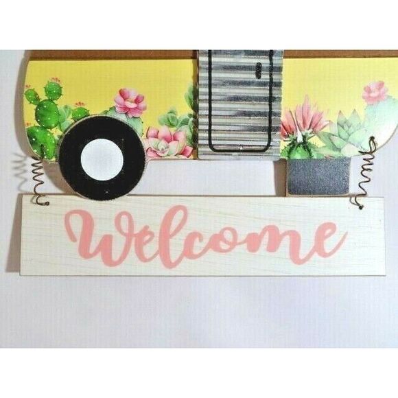 Welcome Retro Trailer Hanging Plaque Cactus Flowers Rustic Vacation Art Gift NEW - Picture 4 of 4
